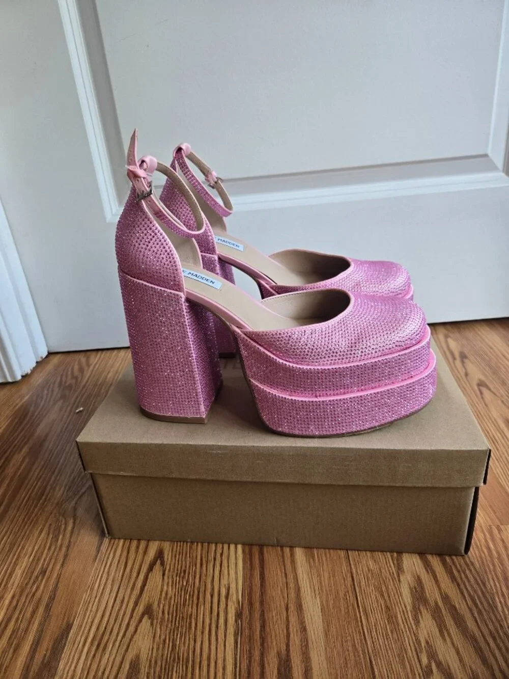 Steve madden Charlize- R Pink- 9